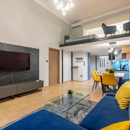 Exclusive New York Residence In The Heart Of Budapest Exterior foto